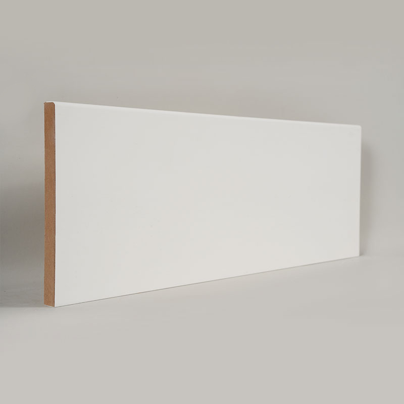 MDF-golvlister (spackelgrundad & pärlvit) 1/2' x 5 1/2'